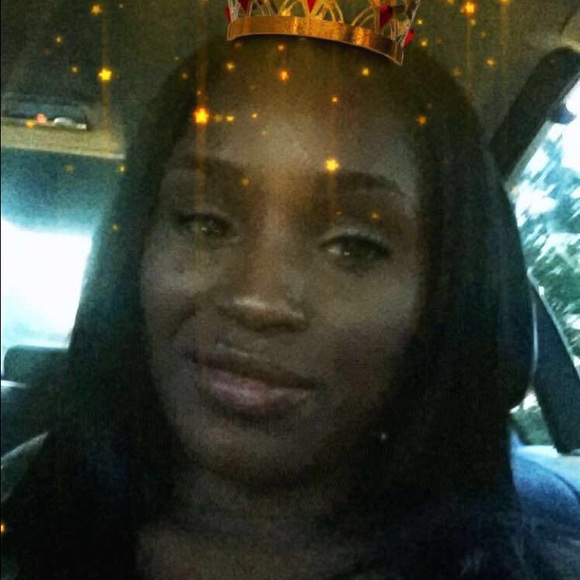 Meet your Posher, Catherine - Picture 1 of 1