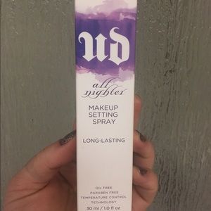 Urban Decay All Nighter Setting Spray (1oz)