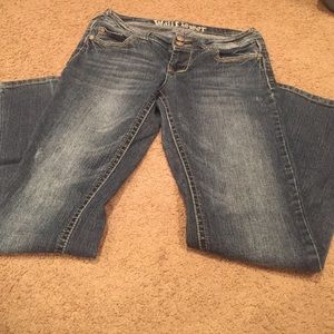 Wallflower jeans size 9 juniors
