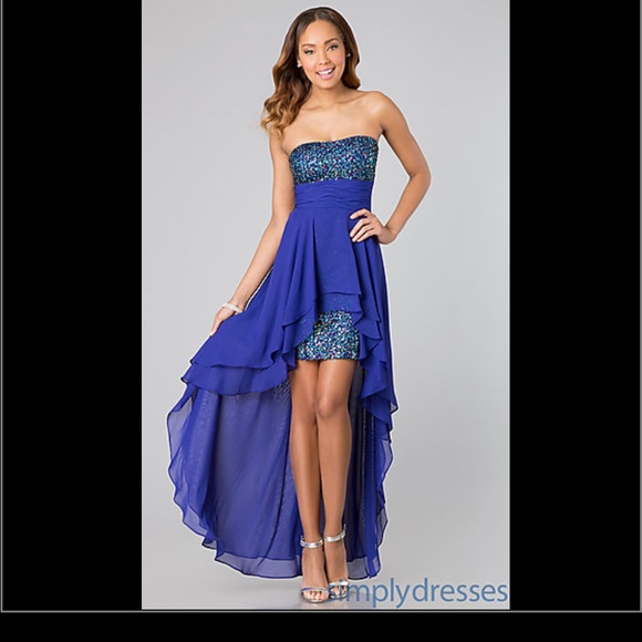 Beautiful NEVER worn Hailey Logan high/low dress