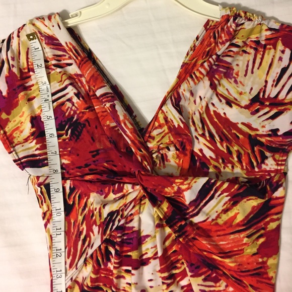 Dress - Picture 3 of 4