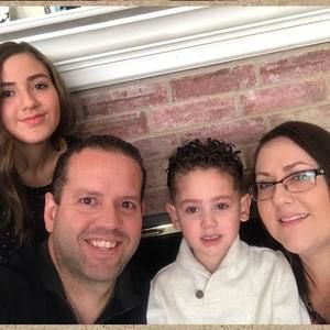 Meet your Posher, Evelyn