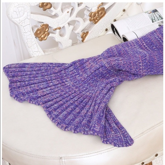 β¨ MERMAID BLANKET!!! π - Picture 2 of 3
