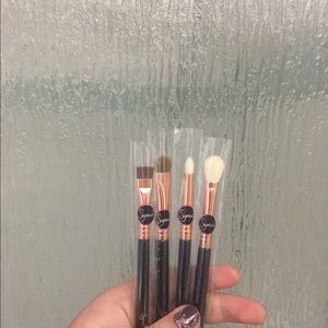 Sigma Eyes on the Go brush set