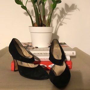 Vintage Manolo Blahnik Mary Jane Suede Black sz38