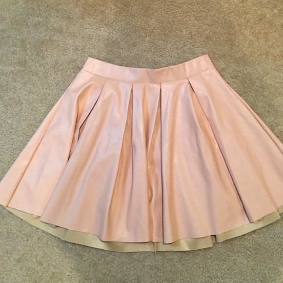 Pinky skirt