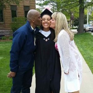 Meet your Posher, Ebony