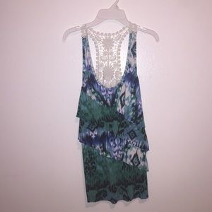 Beautiful ruffled tank top