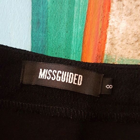 🌺🌴HOST PICK🌴🌺 Feathered Pencil Skirt - Picture 4 of 5