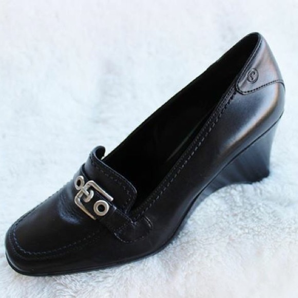 Rockport Shoes - ROCKPORT Black Leather Wedge Heels - Size 8.5M