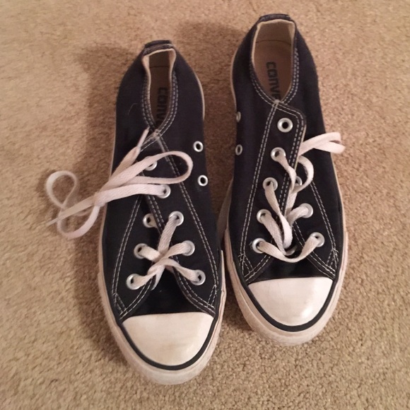 Black converses