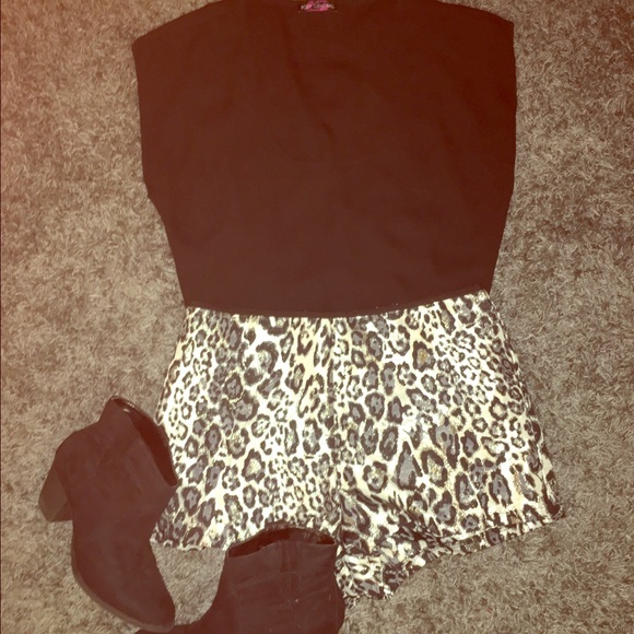 New Years outfit! Leopard/Black/Silver