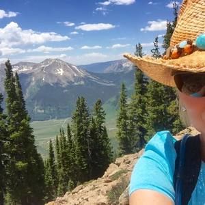 Meet your Posher, Lynna