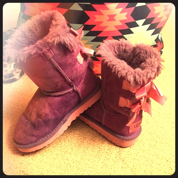 Kids adorable uggs!