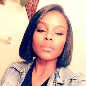 Meet your Posher, Christal