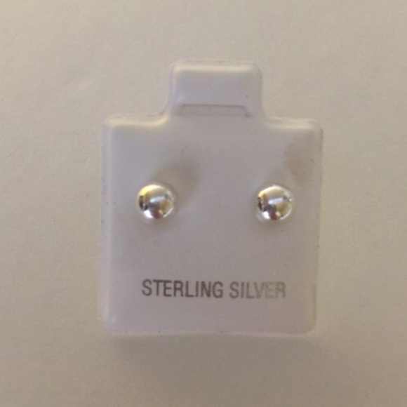 🚨CLOSING SALE🚨925 Sterling Sterling stud