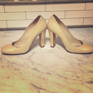 Chanel Pumps size 37