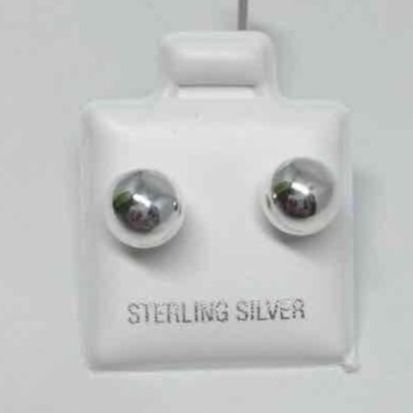 🚨CLOSING SALE🚨925 Sterling Silver stud