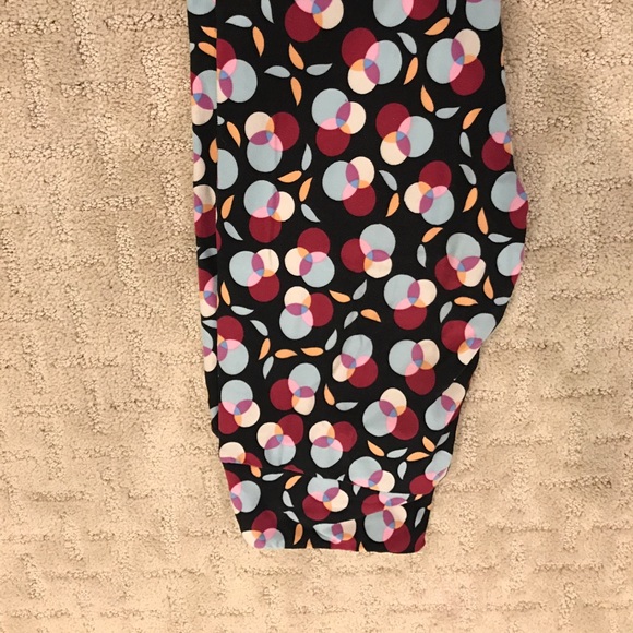 Lularoe OS leggings