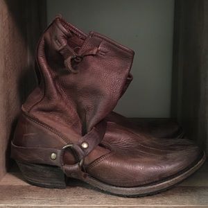 ✨ VINTAGE Brand Boots ✨