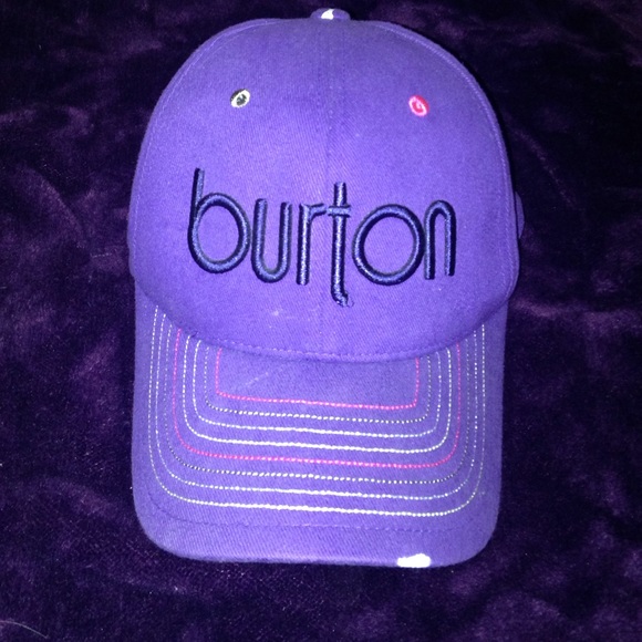 Purple burton hat! 🏂