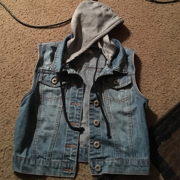 Jean vest with hoodie
