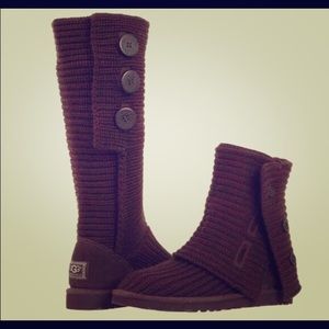 ‼️UGG Women's Classic Cardy Rare Chocolate Boot