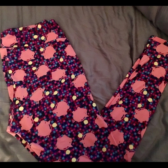 TC piggy bank leggings