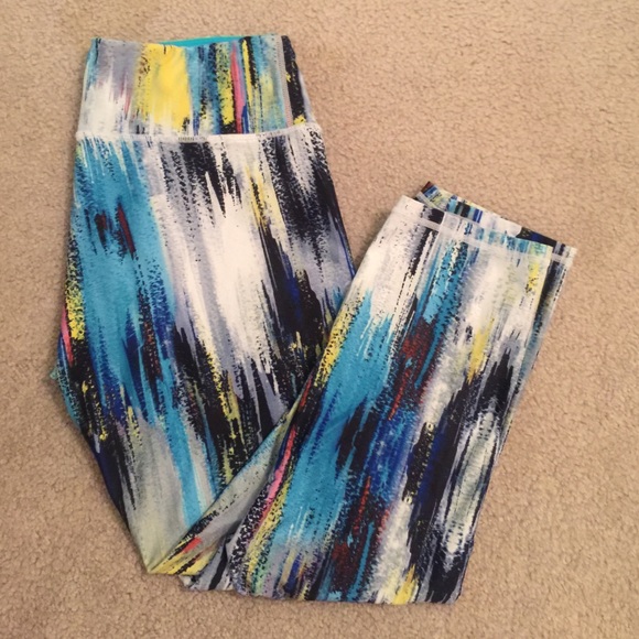 Patterned leggings