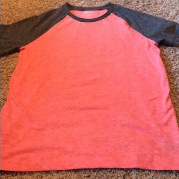 Brand new Arizona Shirt
