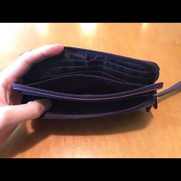 COACH PURPLE OP ART NEEDLEPOINT WRISTLET - Picture 3 of 3