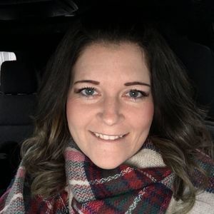 Meet your Posher, Leslie