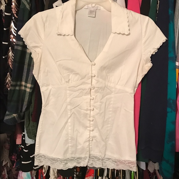 Lace Trim Collared Shirt - Picture 2 of 3