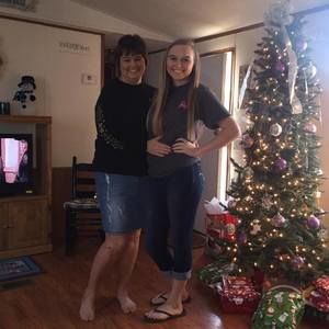 Meet your Posher, Lorie