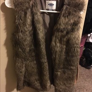 Fur vest