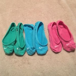 3 pack of Nike socks