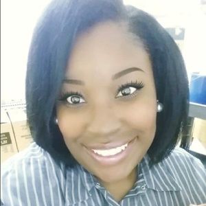 Meet your Posher, Lashondra