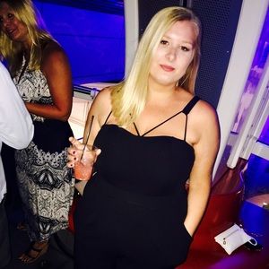 Meet your Posher, Cara