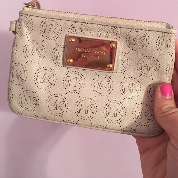 Michael Kors wristlet