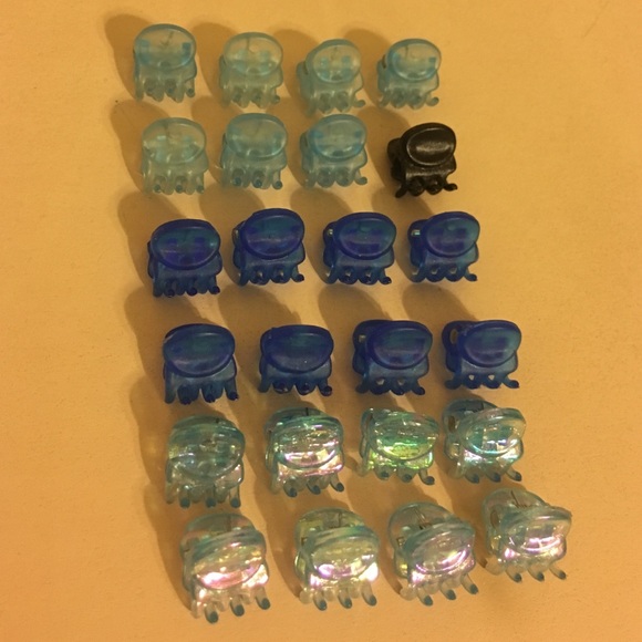 90s baby mini butterfly hair lips set in blue!