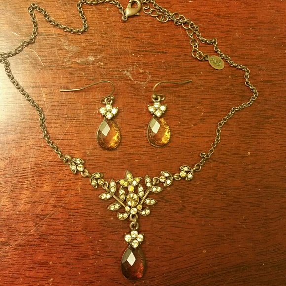 2028 necklace and earring set