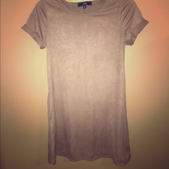 Suede dress w/pockets never worn nwot