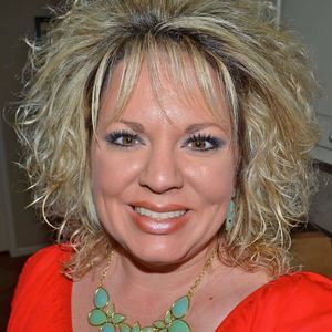 Meet your Posher, Casi