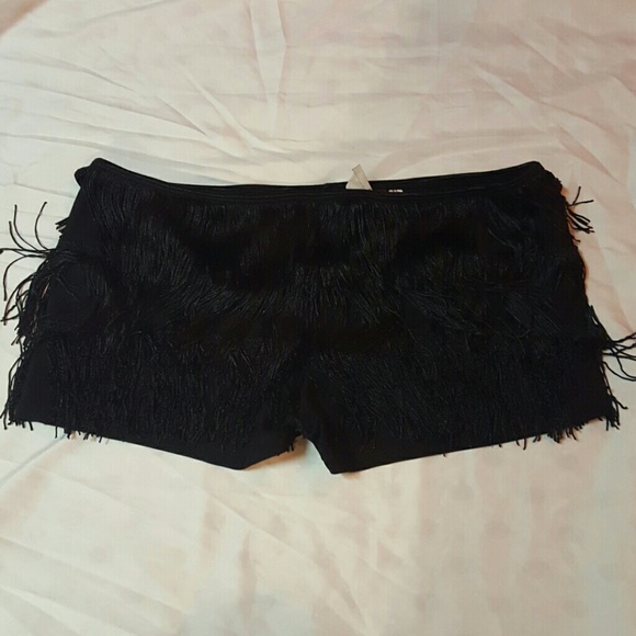 Fringe shorts