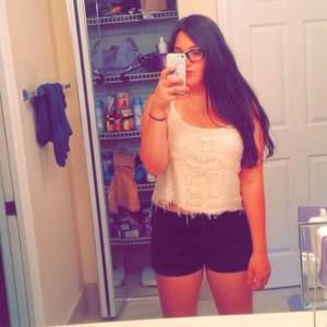 Meet your Posher, Alyssa