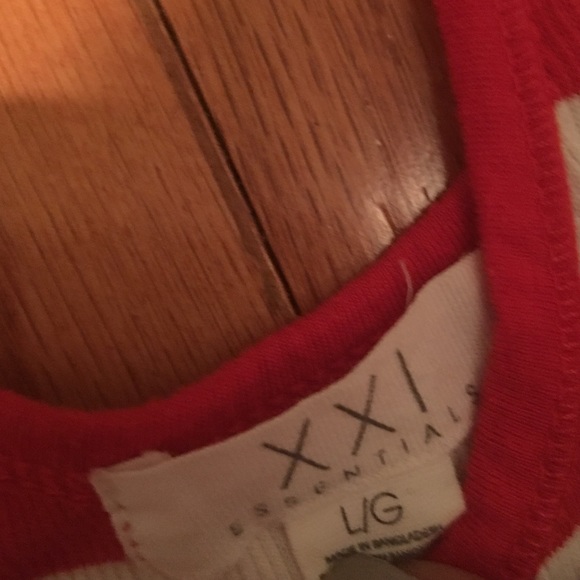 Tank top - Picture 2 of 3