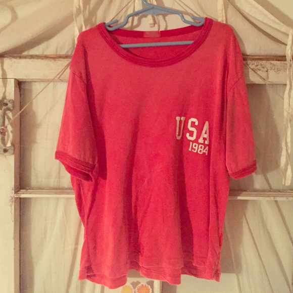 Brandy Melville USA shirt
