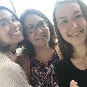 Meet your Posher, Robin