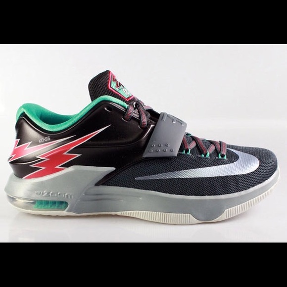 Kd 7 shoe .
