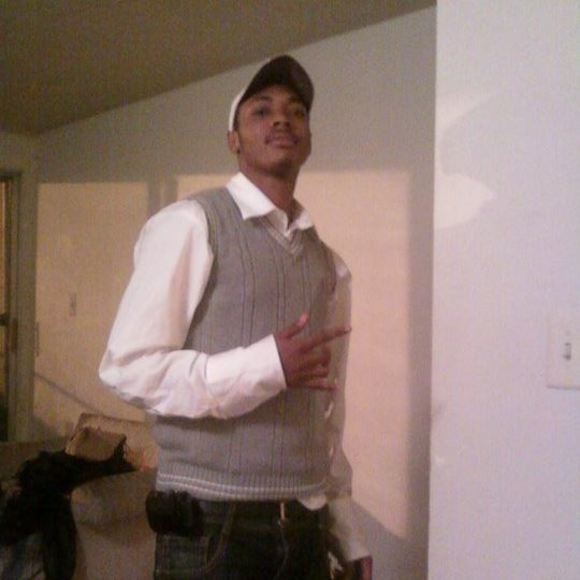 Meet your Posher, Montrel - Picture 1 of 1